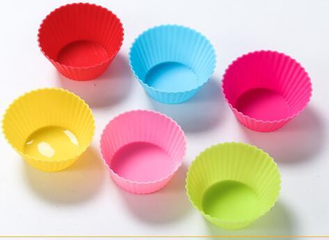 Nonstick Reusable Silicone Cupcake Liners Baking Cups 12 Pieces