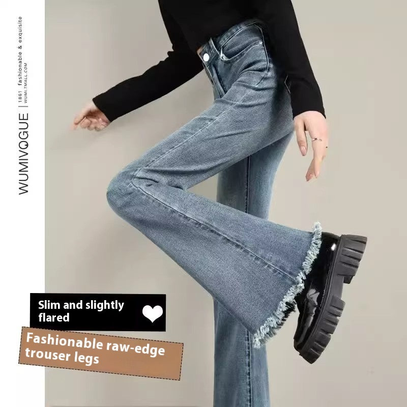 Gerade geschnittene Bootcut-Hose mit kleinem Hufeisen für Damen