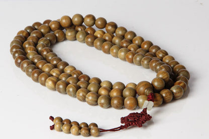 Natural sandalwood beads