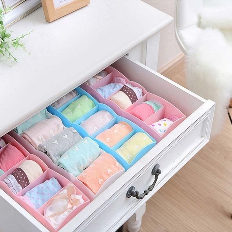 5 Grid underwear panties socks storage box plastic household finishing box