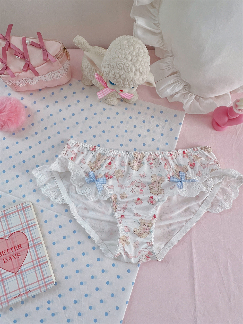 Lace Bow Bear Dessert Printed Shorts