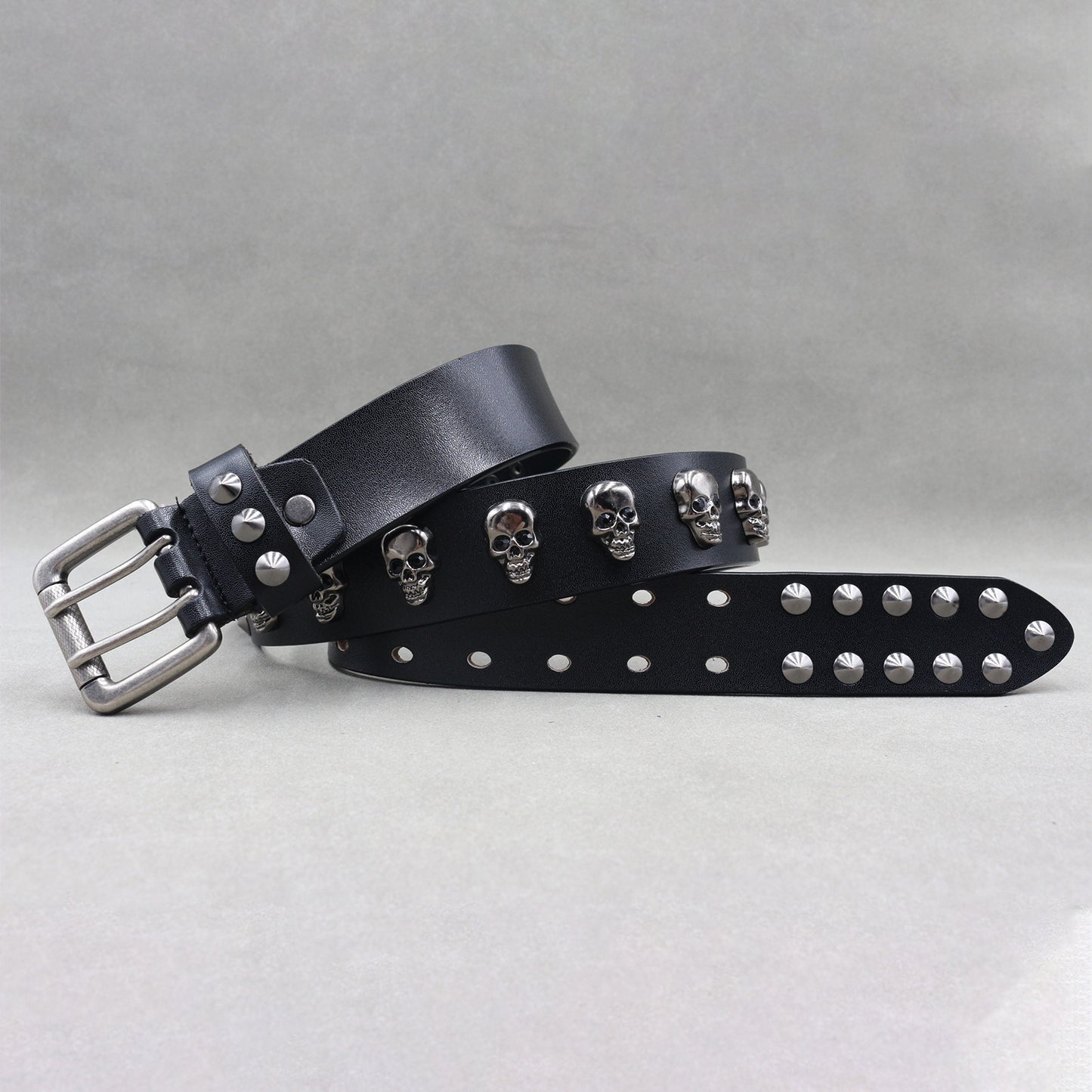 Alloy Skull Original Punk Rivet Belt