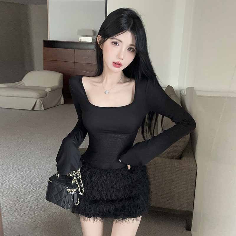 Black Square Collar Fur Stitching Tight Dress