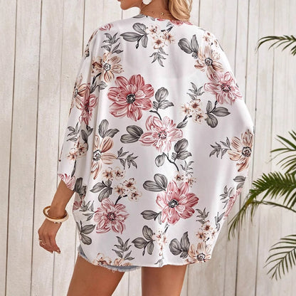 Fashion Printing Without Buckle Batwing Sleeve Coat