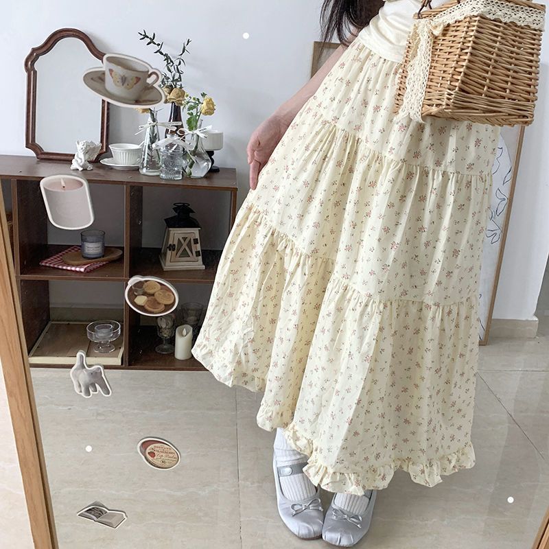 Age-reducing Wooden Ear Floral Niche Super Sweet Stitching Tiered-Ruffle Long Dress