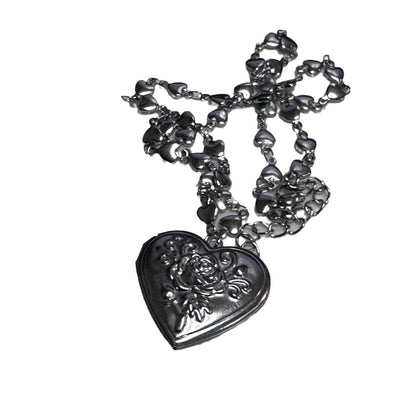 South Korea Special-interest Design Ins Heart-shaped Flip Carved Necklace