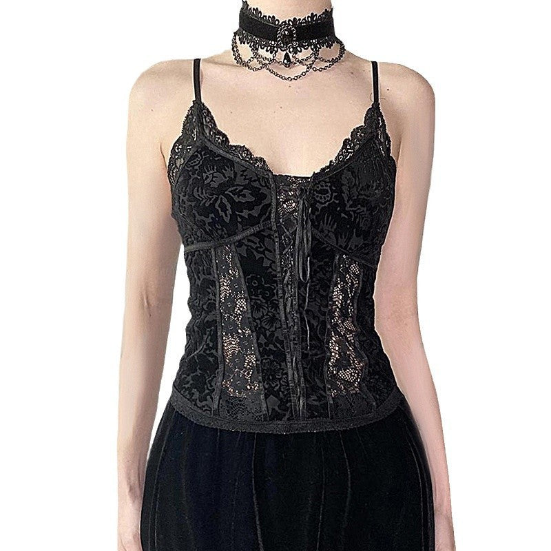 Dunkles Spitzen-Camisole im Vintage-Stil