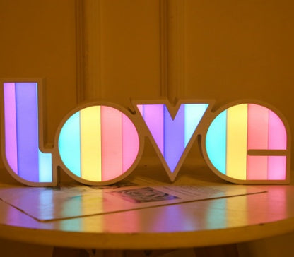 Valentines Day Decor LED LOVE Light Valentines Day Gift For Girlfriend Bithday Wedding Party Decoration Romantic Wedding Decor