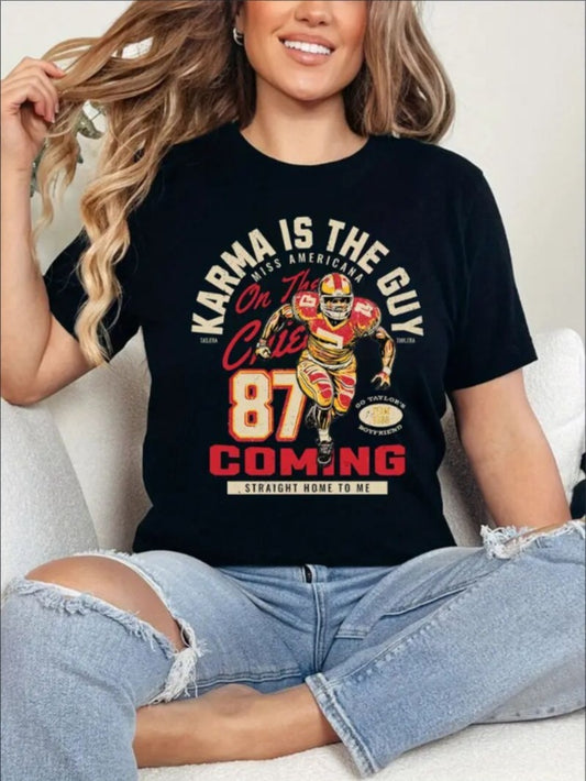 KC, Football Graphic Print T-Shirt - Crew Neck, A Comfortable Women's Short-sleeved Crew Neck T-shirt For Everyday Wear And Stylish Layering