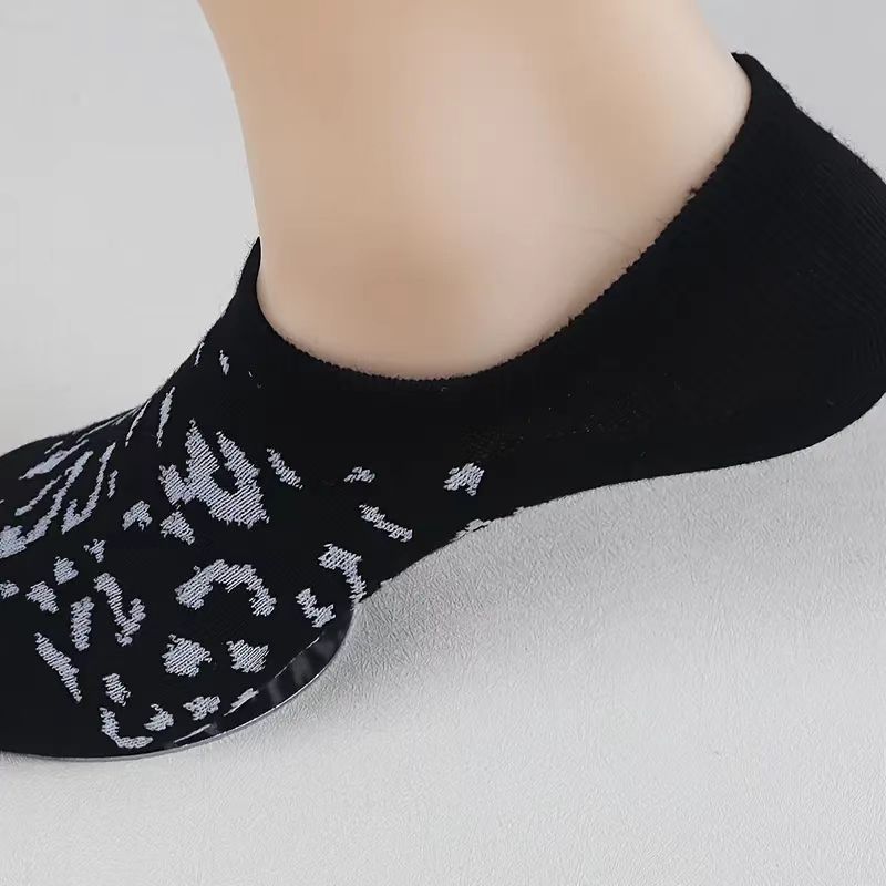 Kurze, süße Baumwollsocken für Damen